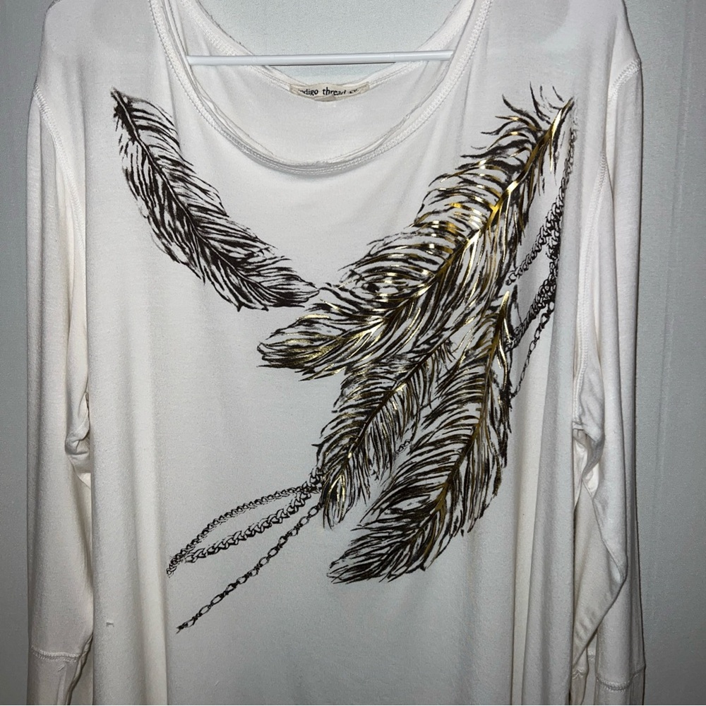 Indigo Thread Co Woman’s Gold Metallic Top Blouse Long Sleeved Size 2XL.